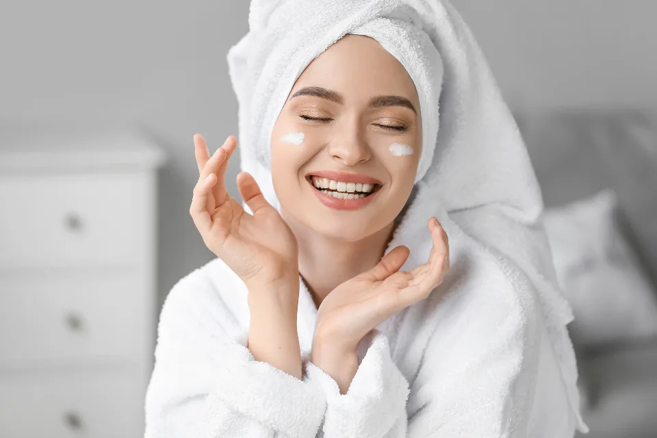 Blackheads vs sebaceous filaments: are those dots on your nose really blackheads?