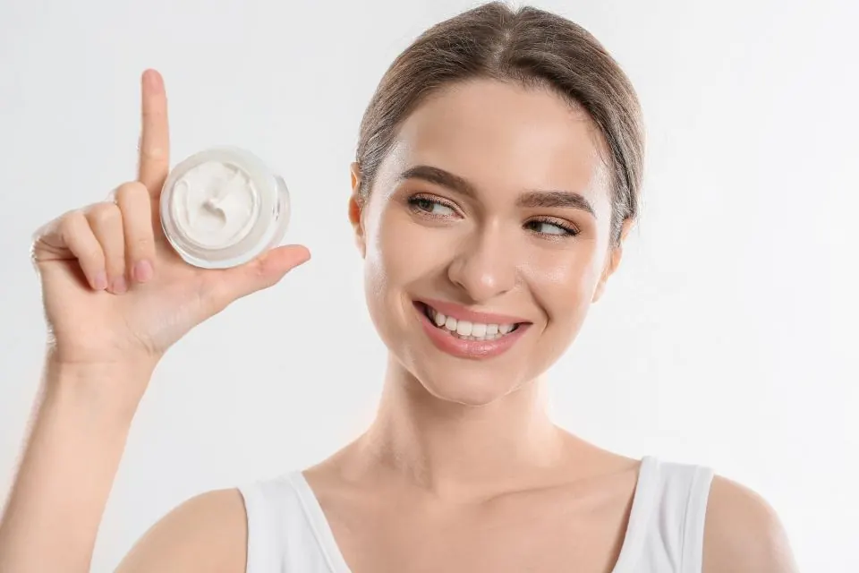 What Order to Apply Skincare, Morning and Night
